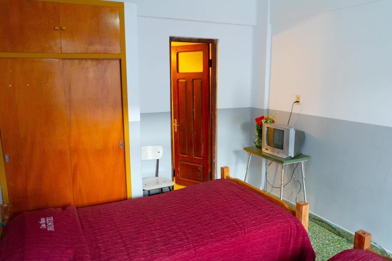 Hostal Zeballos Тариха Екстериор снимка